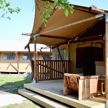 Luxury tent Tent With Kitchen And Shower, Near The *